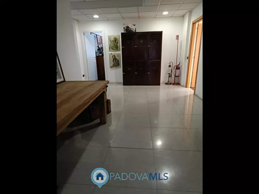Immagine 10 di Ufficio in vendita  in via vigonovese 145 a Noventa Padovana