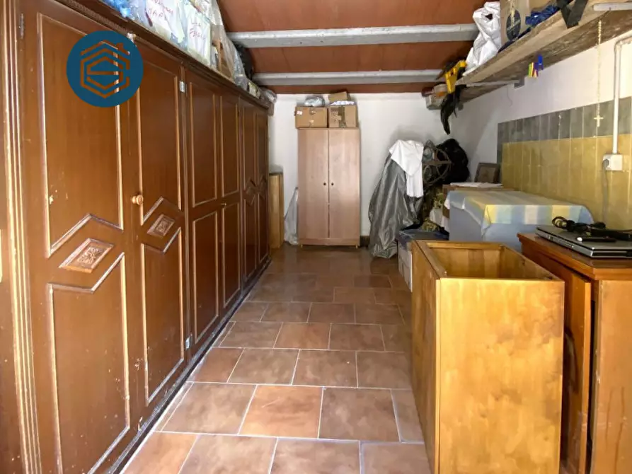 Immagine 11 di Appartamento in vendita  in via fornello 76 a Campi Bisenzio