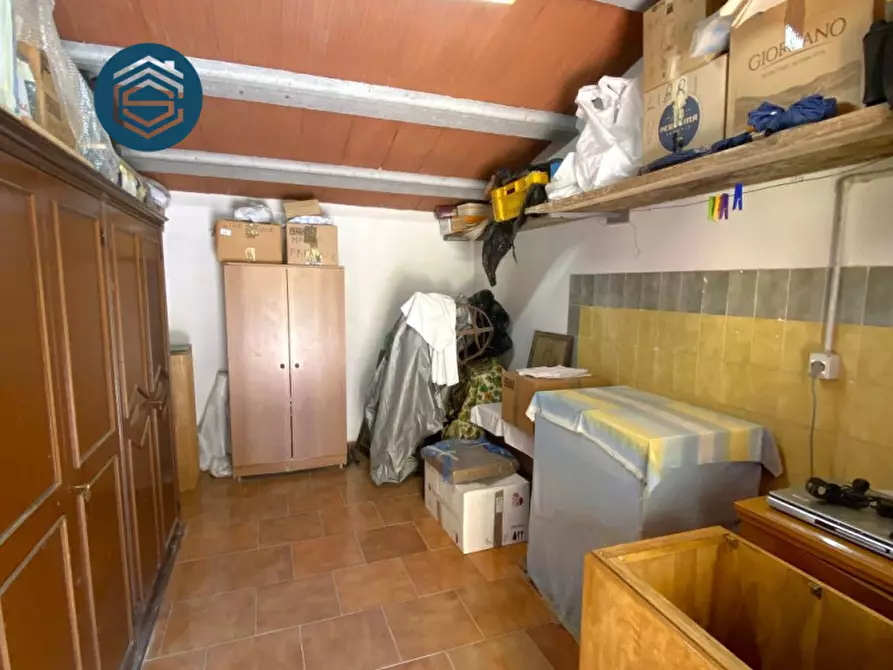 Immagine 12 di Appartamento in vendita  in via fornello 76 a Campi Bisenzio