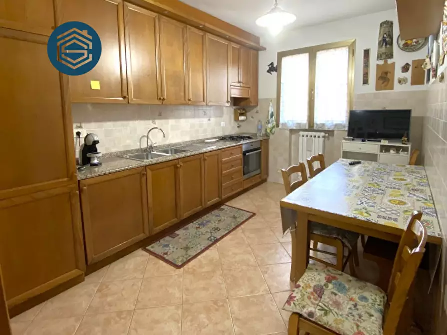 Immagine 21 di Appartamento in vendita  in via fornello 76 a Campi Bisenzio