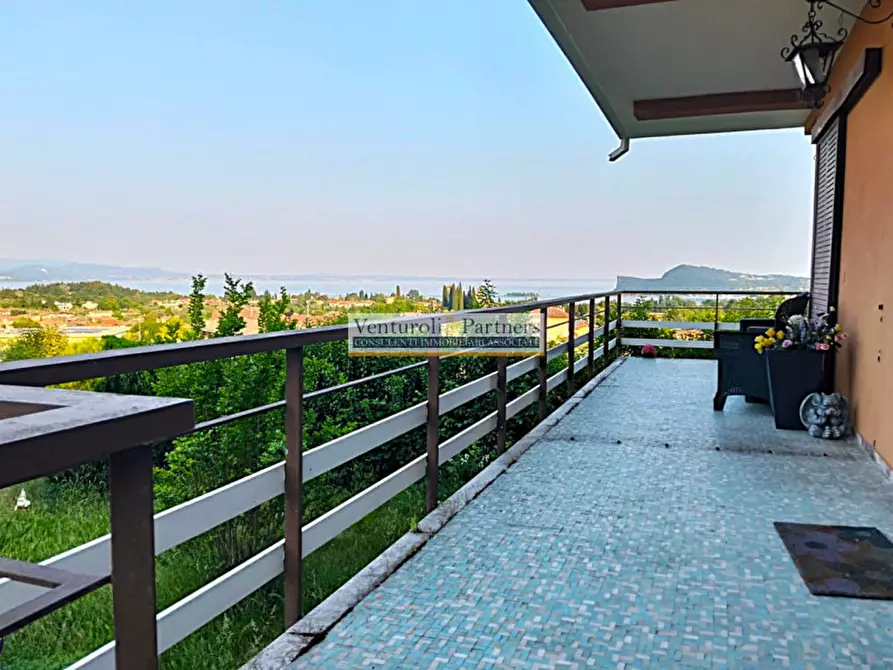 Immagine 10 di Villa in vendita  in Via Zublino a San Felice Del Benaco