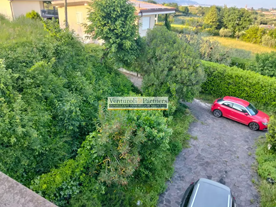 Immagine 19 di Villa in vendita  in Via Zublino a San Felice Del Benaco