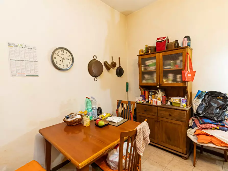 Immagine 6 di Appartamento in vendita  in Via Borgo delle Noci 2 a Civate