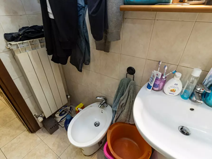 Immagine 16 di Appartamento in vendita  in Via Borgo delle Noci 2 a Civate