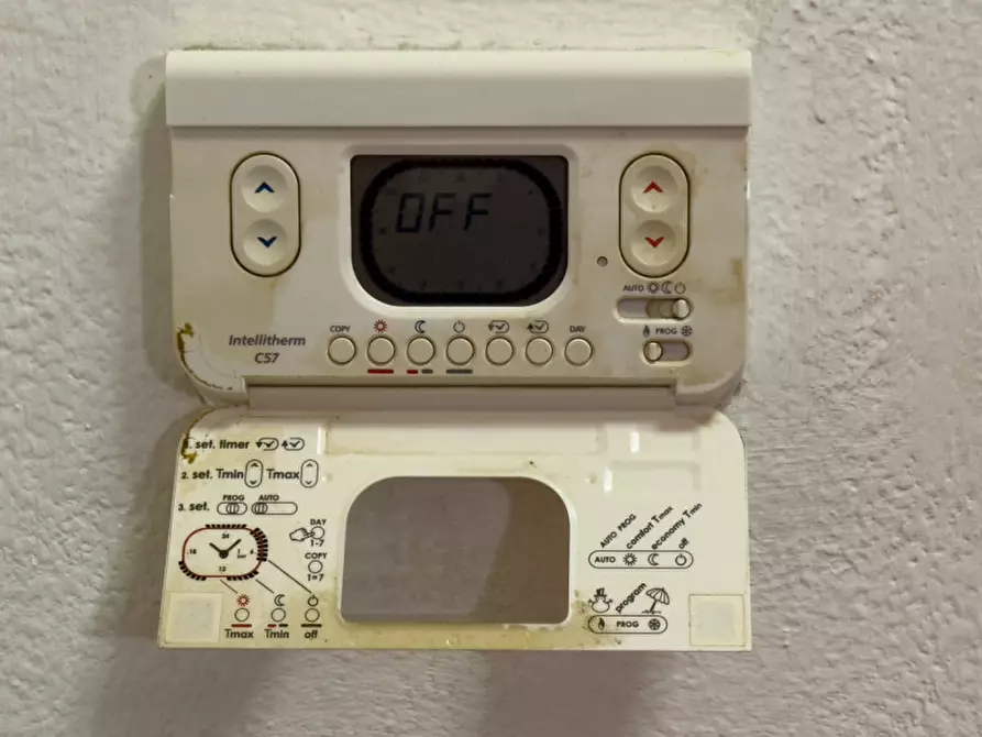 Immagine 21 di Appartamento in vendita  in Via Borgo delle Noci 2 a Civate