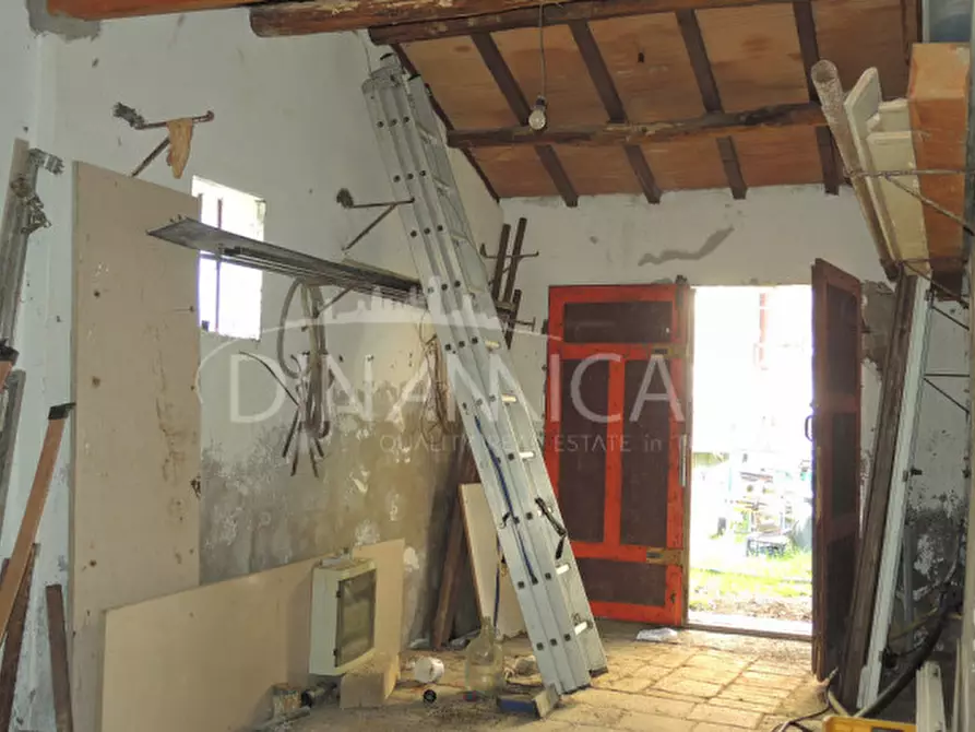 Immagine 33 di Rustico / casale in vendita  a Palaia
