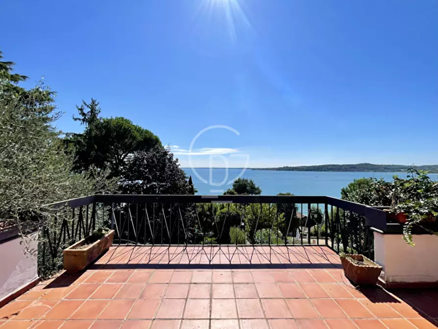 Immagine 2 di Casa bifamiliare in vendita  in Via Meucci a Padenghe Sul Garda