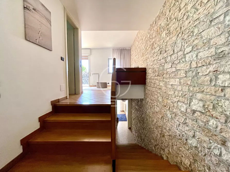 Immagine 18 di Casa bifamiliare in vendita  in Via Meucci a Padenghe Sul Garda