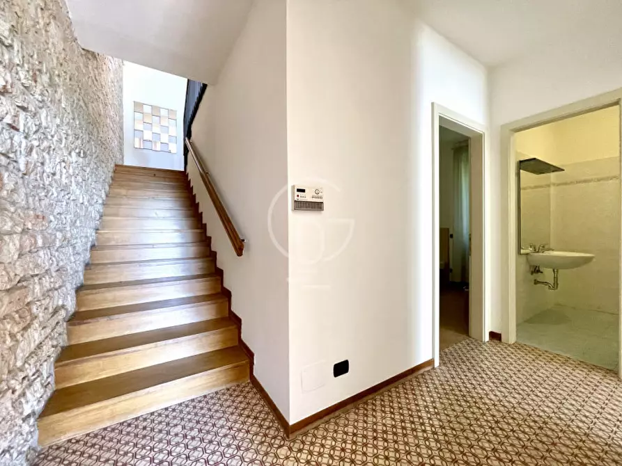 Immagine 20 di Casa bifamiliare in vendita  in Via Meucci a Padenghe Sul Garda