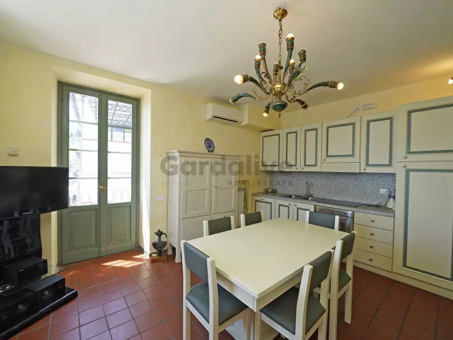 Immagine 26 di Appartamento in vendita  in Viale Guglielmo Marconi 4 a Gargnano