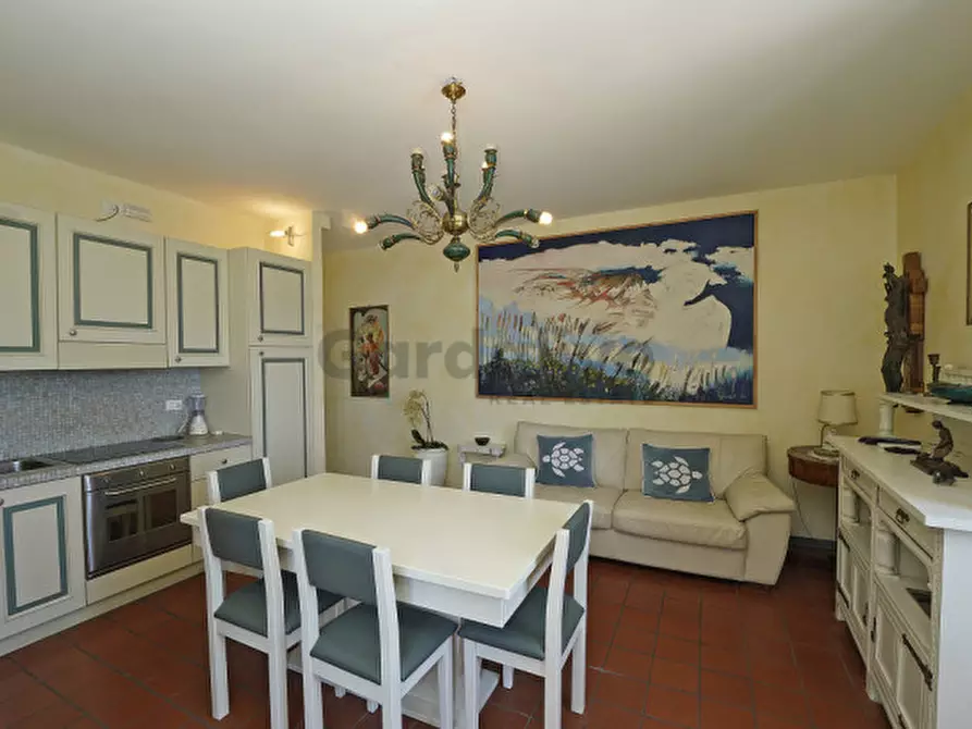 Immagine 27 di Appartamento in vendita  in Viale Guglielmo Marconi 4 a Gargnano