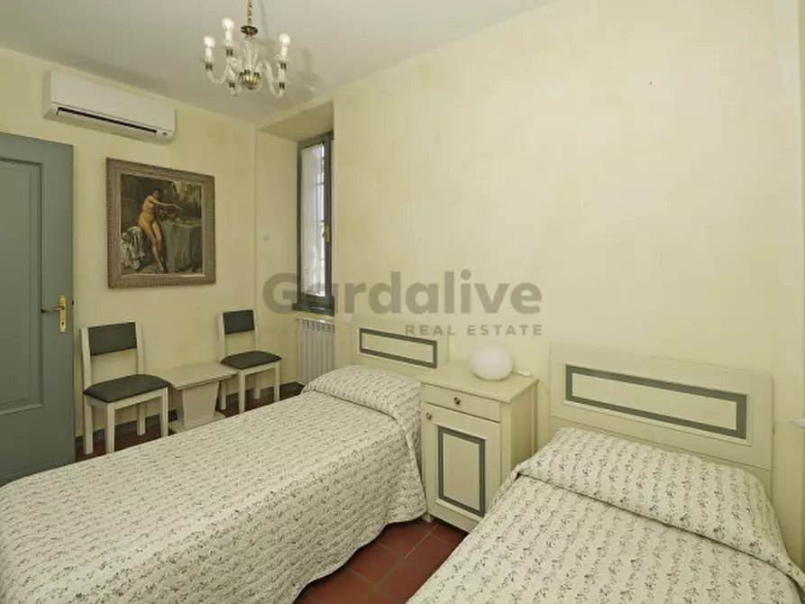 Immagine 30 di Appartamento in vendita  in Viale Guglielmo Marconi 4 a Gargnano