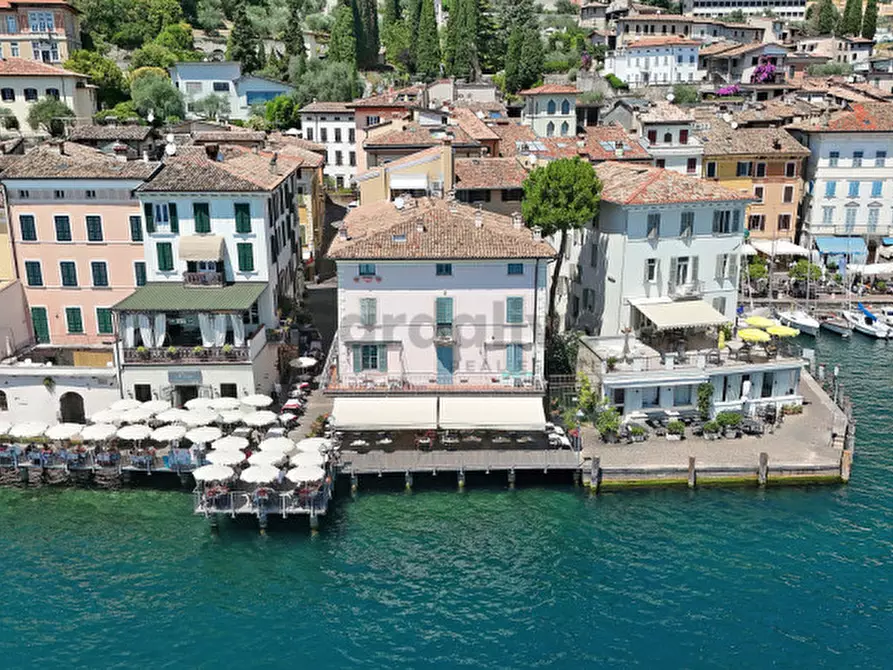 Immagine 59 di Appartamento in vendita  in Viale Guglielmo Marconi 4 a Gargnano