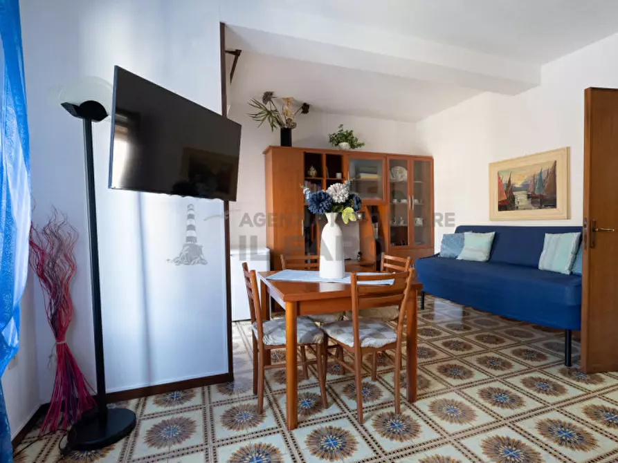 Immagine 3 di Appartamento in vendita  in Via Cala Chiesa a La Maddalena