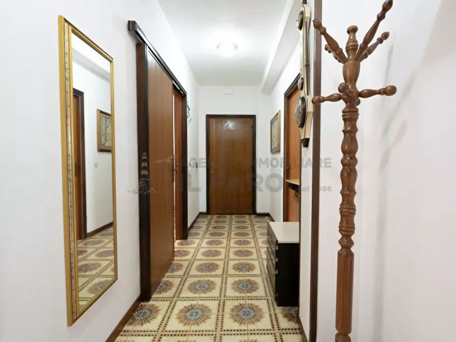 Immagine 5 di Appartamento in vendita  in Via Cala Chiesa a La Maddalena