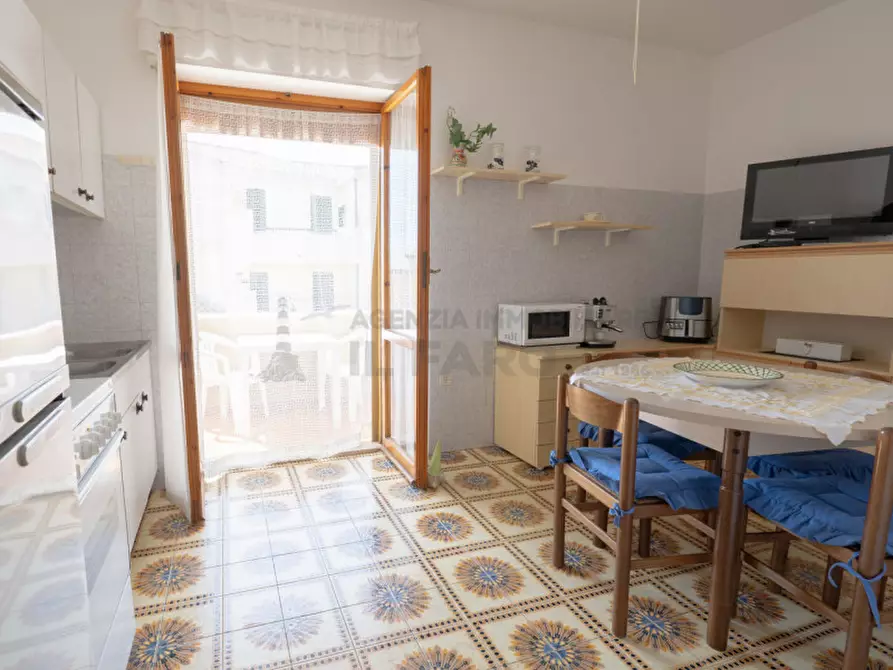 Immagine 8 di Appartamento in vendita  in Via Cala Chiesa a La Maddalena