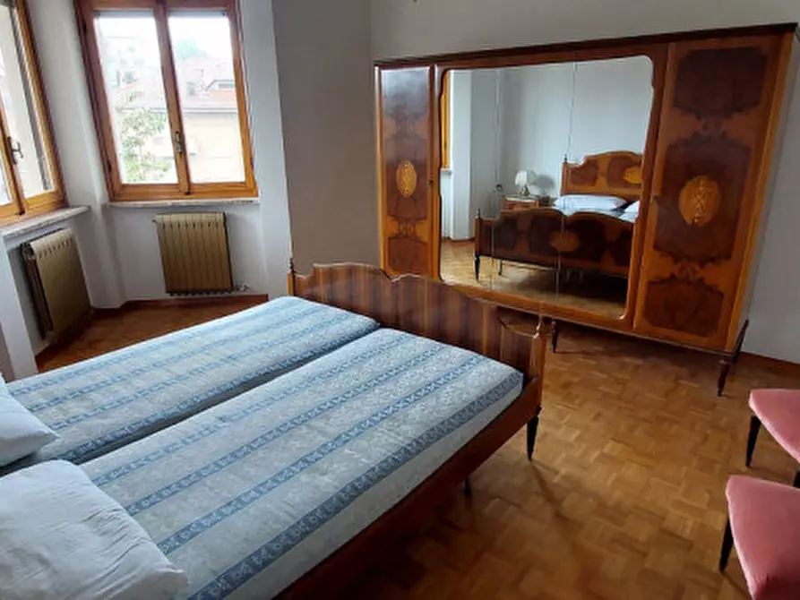 Immagine 12 di Appartamento in affitto  in Via Roddino a Monforte D'alba