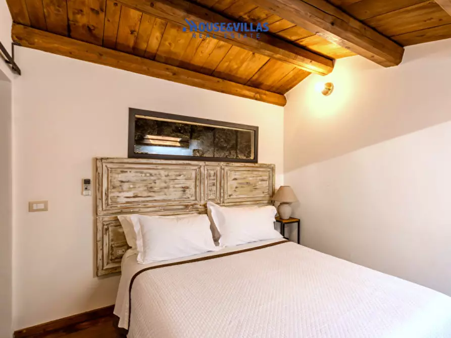 Immagine 13 di Loft/Open space in vendita  in Via Michele Amari a Noto