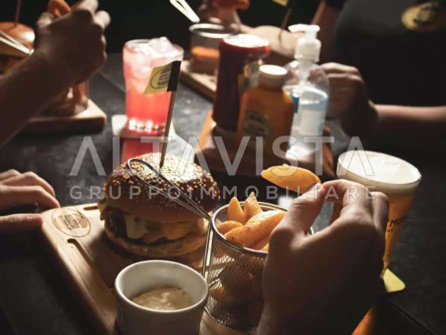 Immagine 4 di Attività commerciale in vendita  in Brescia Centro a Brescia