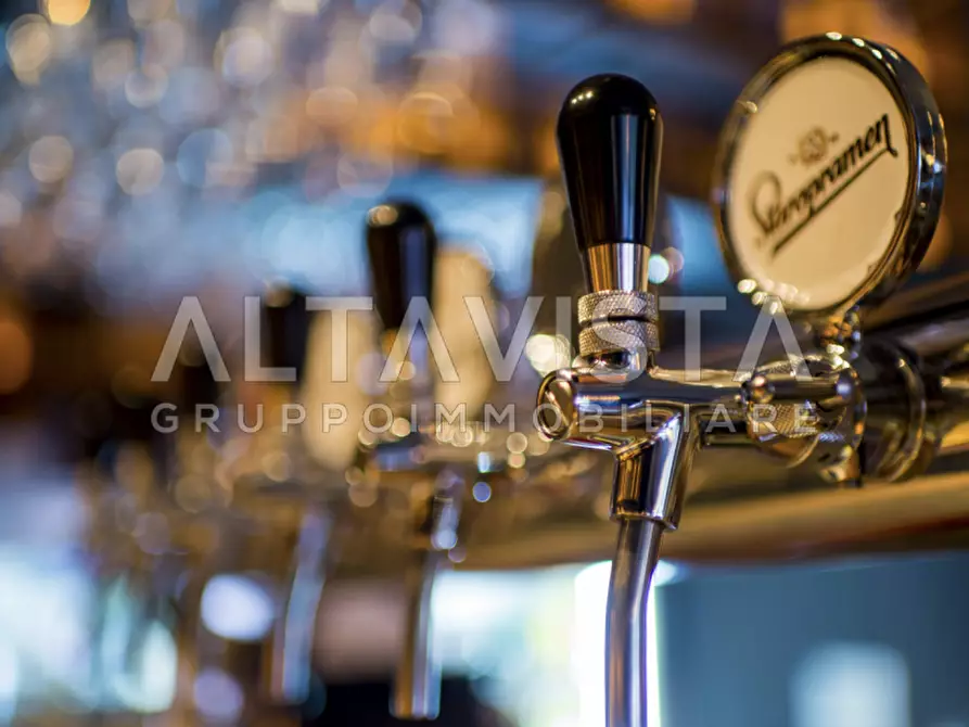 Immagine 5 di Attività commerciale in vendita  in Brescia Centro a Brescia