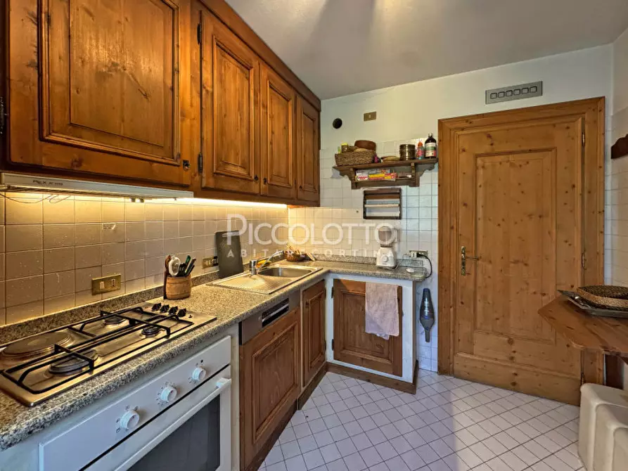 Immagine 8 di Appartamento in affitto  in Via del Castello a Cortina D'ampezzo