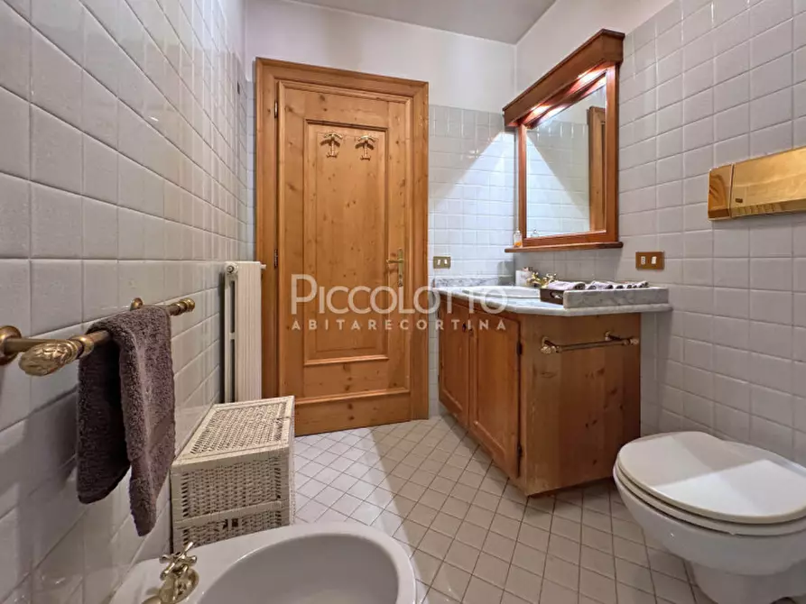 Immagine 9 di Appartamento in affitto  in Via del Castello a Cortina D'ampezzo