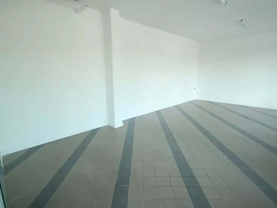 Immagine 3 di Ufficio in affitto  in Via Giovanni Bazzea a Santa Maria Di Sala