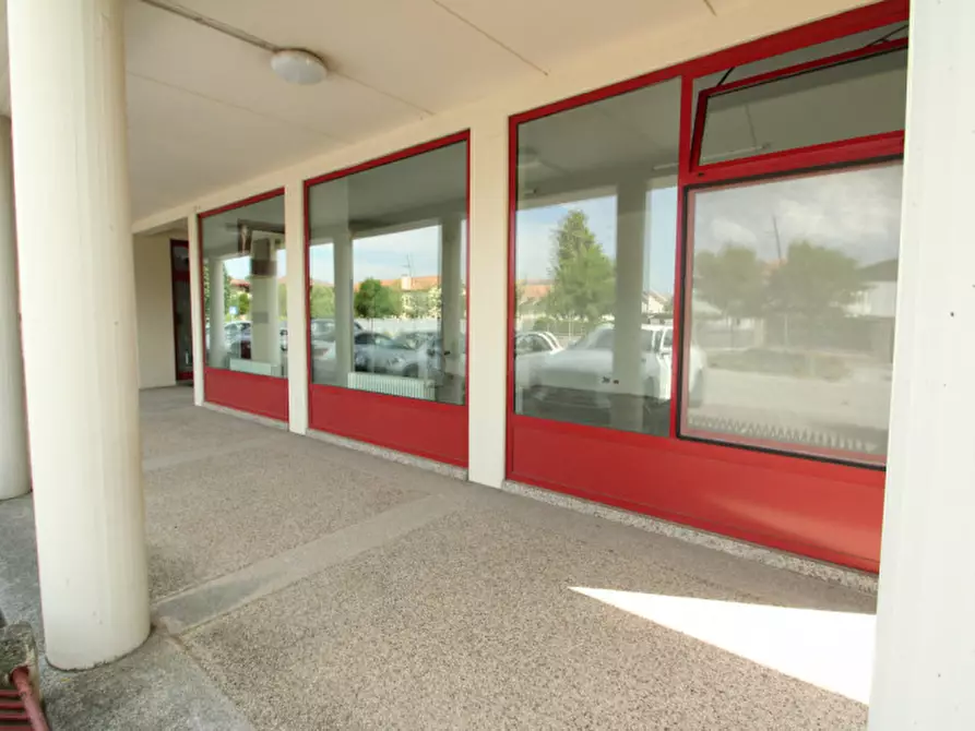 Immagine 8 di Ufficio in affitto  in Via Giovanni Bazzea a Santa Maria Di Sala