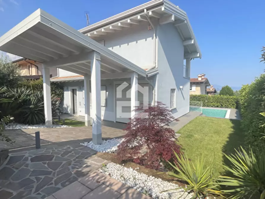 Immagine 2 di Villa in vendita  in via della valle a Polpenazze Del Garda