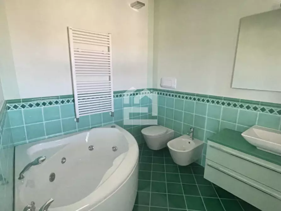 Immagine 17 di Villa in vendita  in via della valle a Polpenazze Del Garda