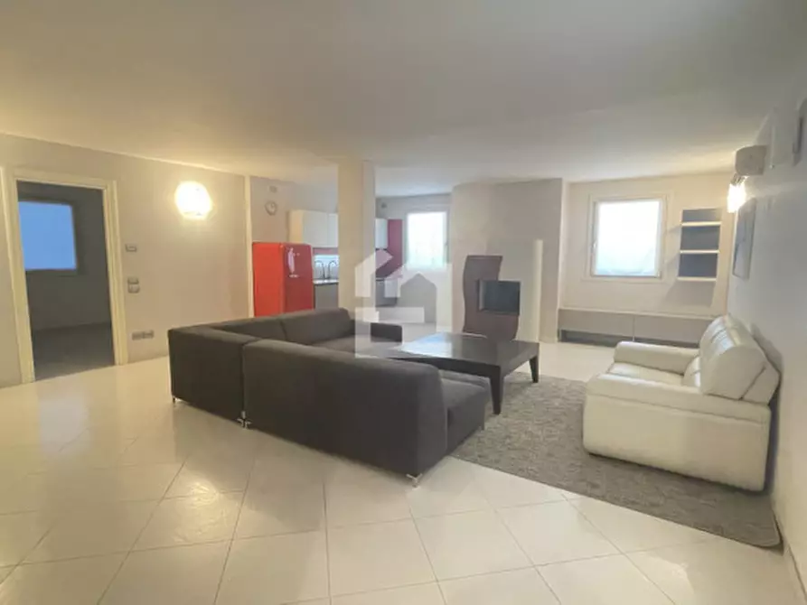 Immagine 24 di Villa in vendita  in via della valle a Polpenazze Del Garda