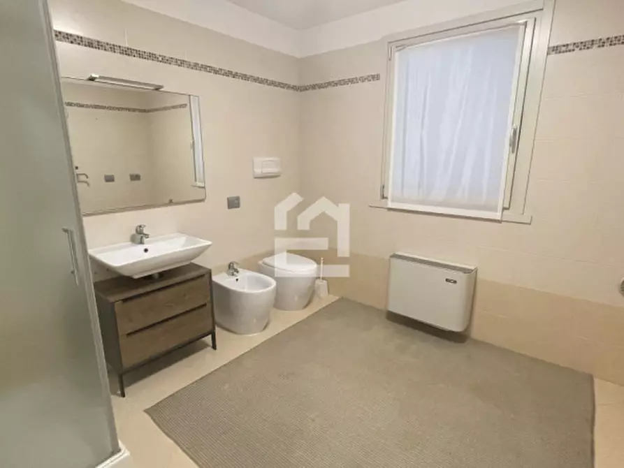 Immagine 25 di Villa in vendita  in via della valle a Polpenazze Del Garda