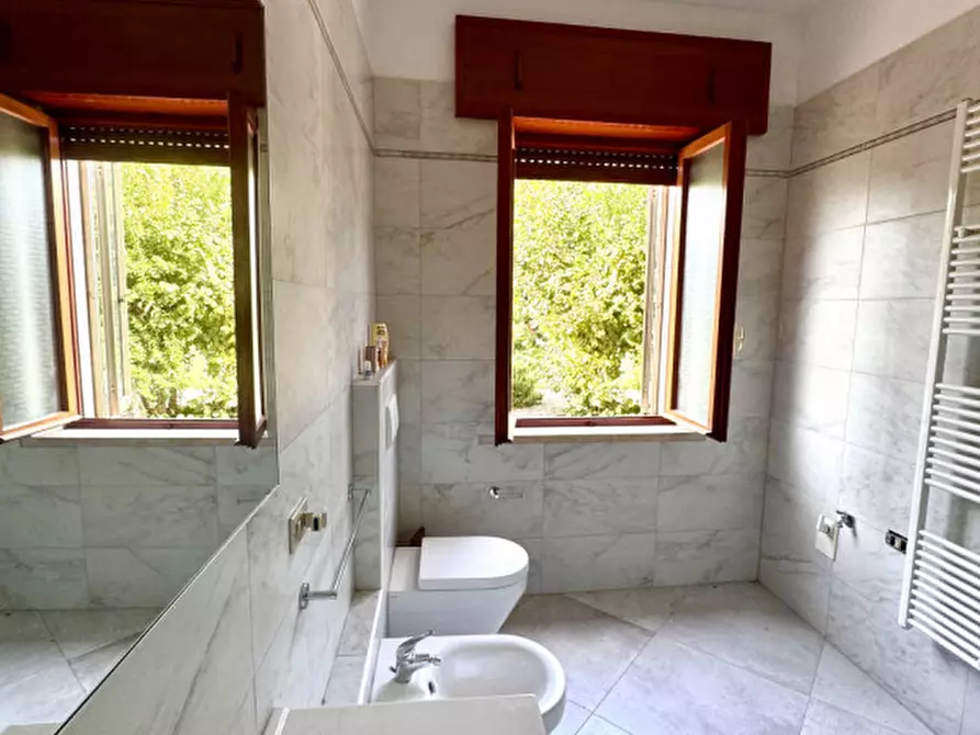 Immagine 5 di Casa bifamiliare in vendita  in via chiavica a Lonigo