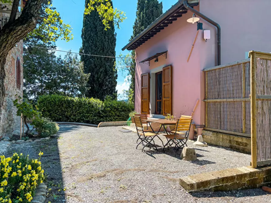 Immagine 13 di Villa in vendita  in via di Pulica 6 a Montelupo Fiorentino