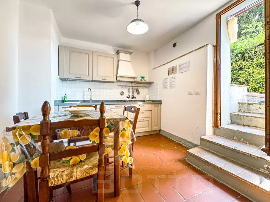 Immagine 32 di Villa in vendita  in via di Pulica 6 a Montelupo Fiorentino