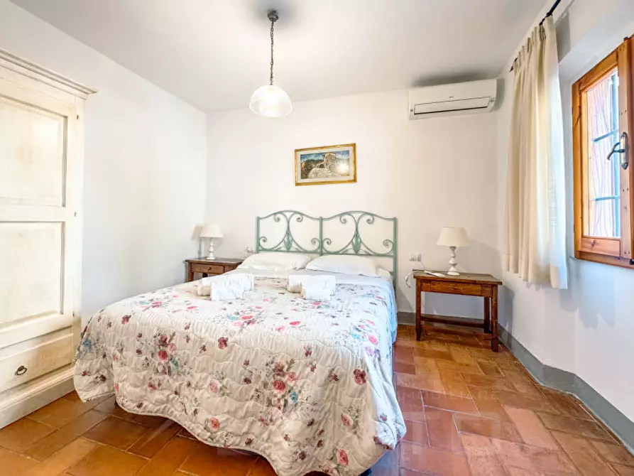 Immagine 37 di Villa in vendita  in via di Pulica 6 a Montelupo Fiorentino