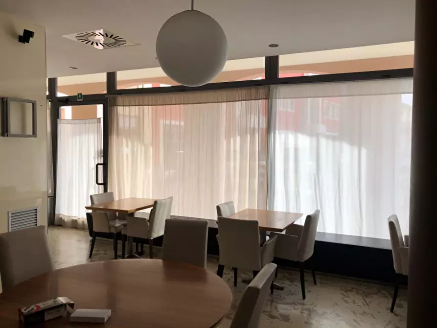 Immagine 3 di Attività commerciale in affitto  in via Santa Eurosia a Piovene Rocchette