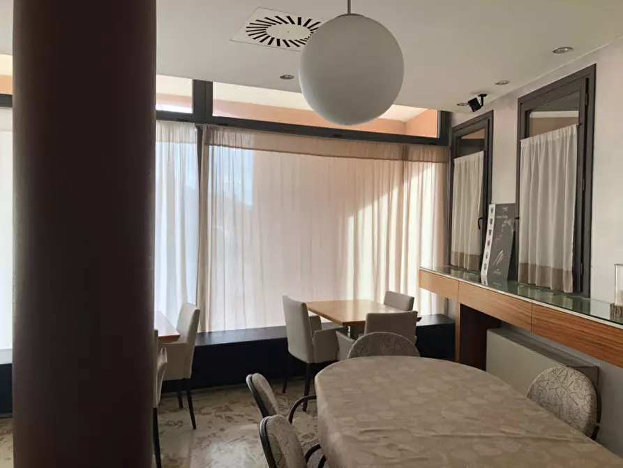 Immagine 4 di Attività commerciale in affitto  in via Santa Eurosia a Piovene Rocchette