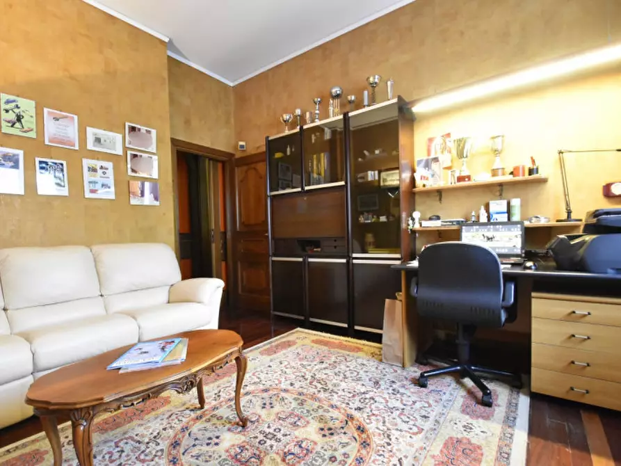 Immagine 28 di Villa in vendita  in Via Enrico Fermi n. 7 a Bussolengo