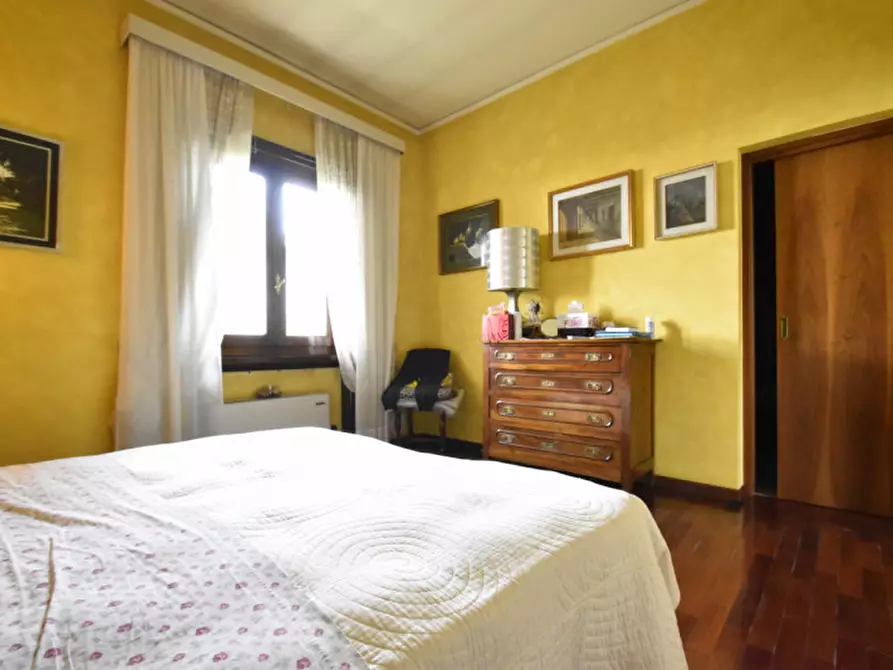 Immagine 33 di Villa in vendita  in Via Enrico Fermi n. 7 a Bussolengo