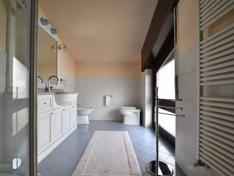 Immagine 46 di Villa in vendita  in Via Enrico Fermi n. 7 a Bussolengo