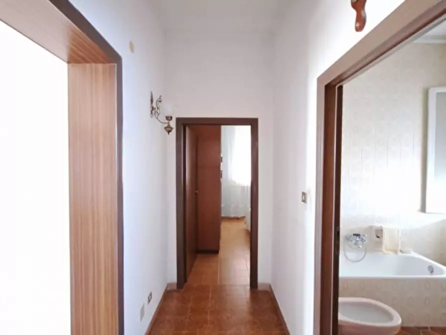 Immagine 13 di Casa indipendente in vendita  in Via Dante Alighieri a Guarda Veneta