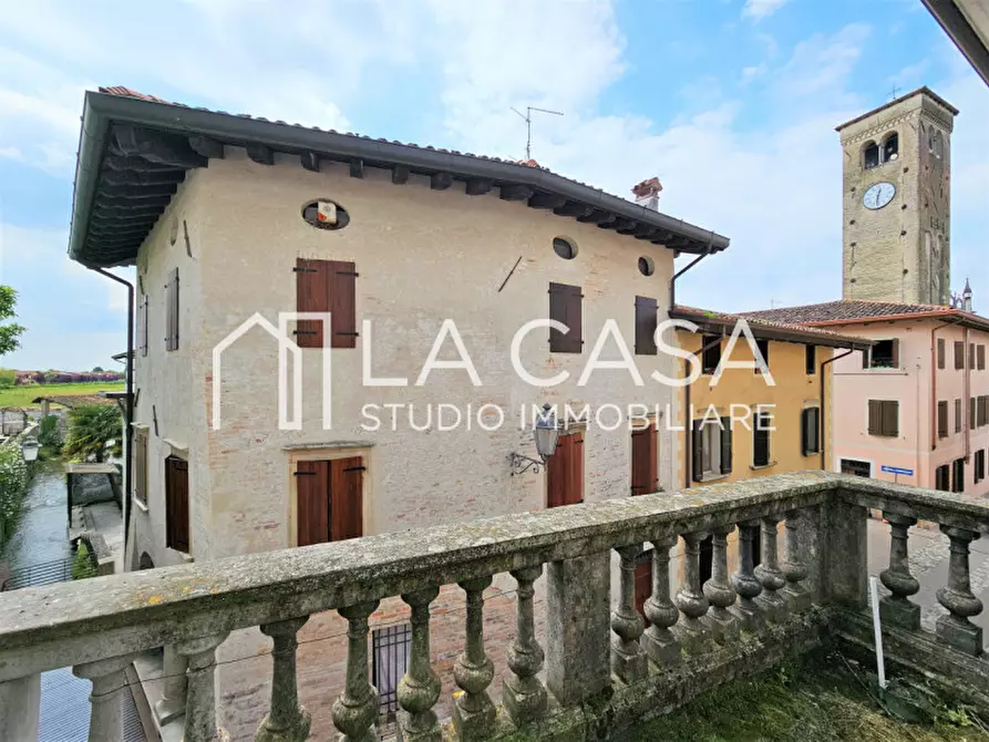 Immagine 6 di Palazzo in vendita  in piazza castello a Valvasone Arzene