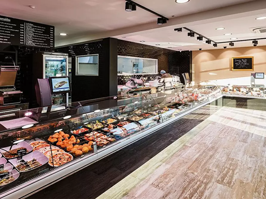 Immagine 1 di Negozio in affitto  in Corso Dante Alighieri a Illasi