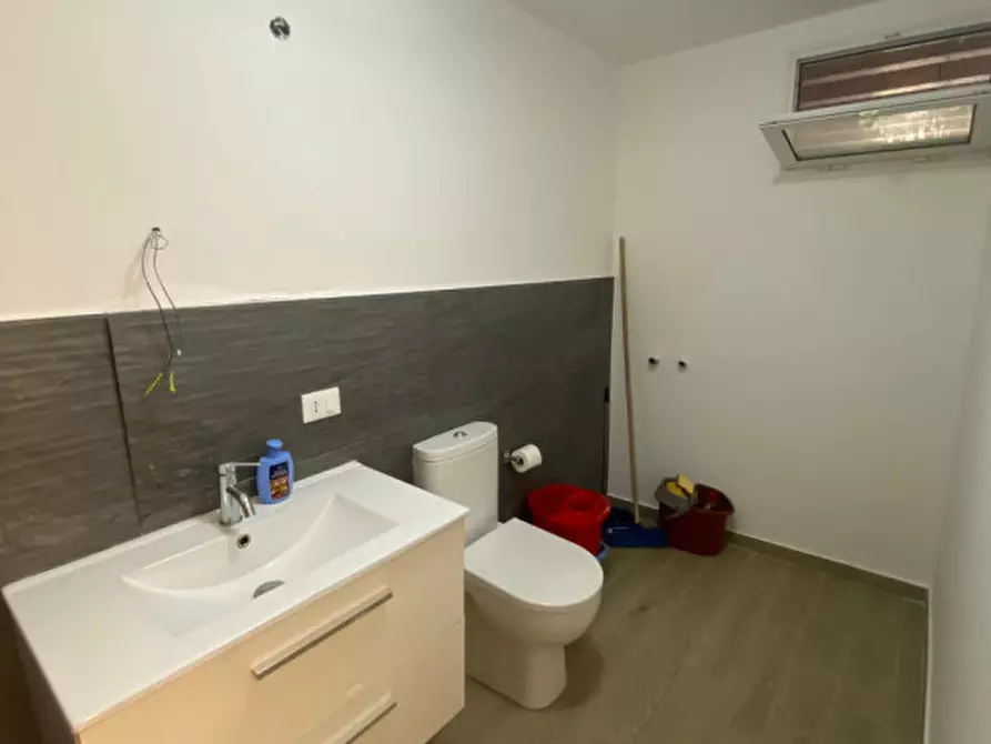 Immagine 33 di Villetta a schiera in vendita  in Via Alcide De Gasperi a Villabate