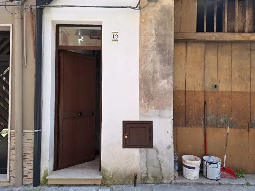 Immagine 2 di Appartamento in vendita  in Via Scalisi, 19, 90047 Partinico PA, Italia a Partinico