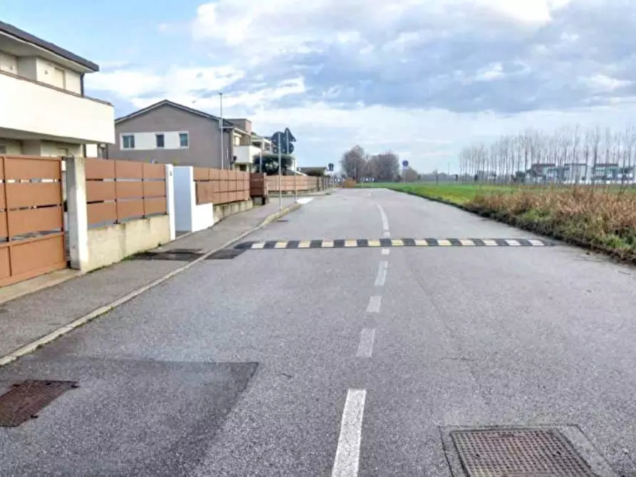 Immagine 8 di Terreno in vendita  in Via Chiesa, 35010 Tavo PD, Italia a Vigodarzere