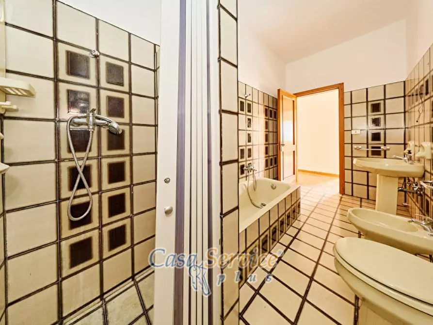 Immagine 17 di Appartamento in vendita  in Vico Castelforte a Taviano