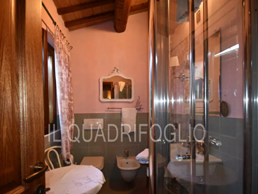 Immagine 19 di Villa in vendita  a Cesena