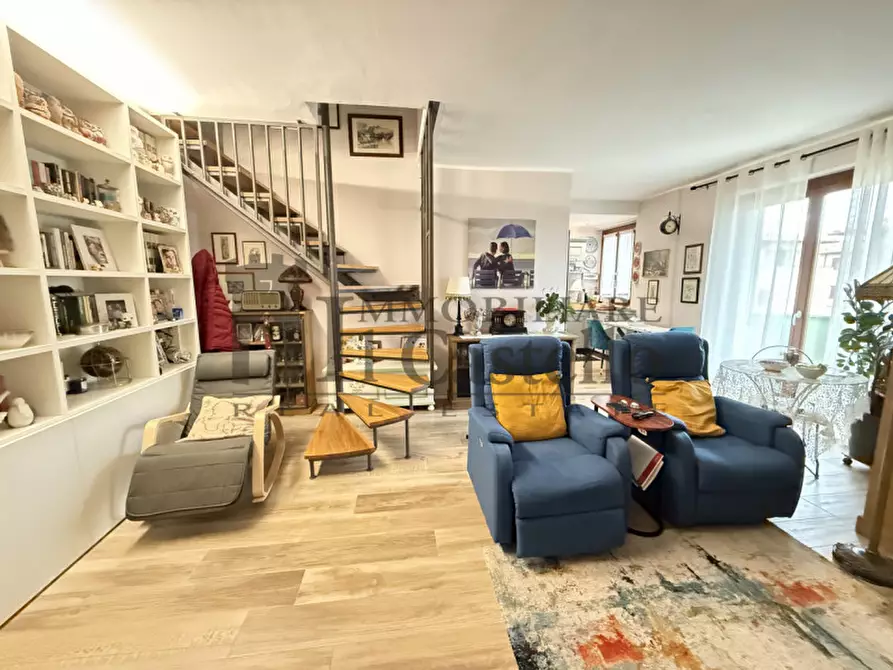 Immagine 6 di Appartamento in vendita  in Via Vittorio Formentano a Castiglione Del Lago